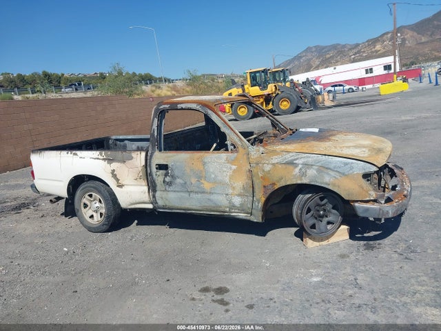 45410973 :رقم المزاد ، 5TENL42N52Z035763 vin ، 2002 Toyota Tacoma مزاد بيع