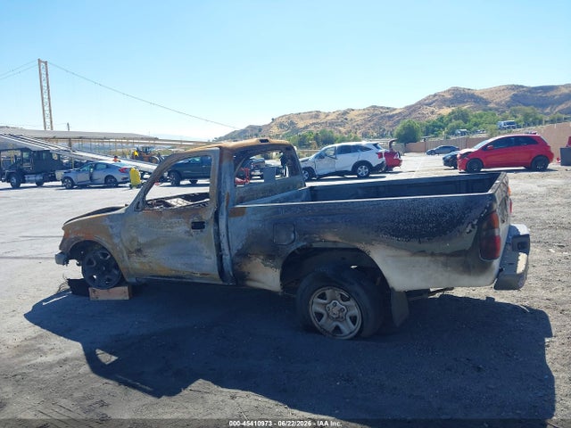 45410973 :رقم المزاد ، 5TENL42N52Z035763 vin ، 2002 Toyota Tacoma مزاد بيع