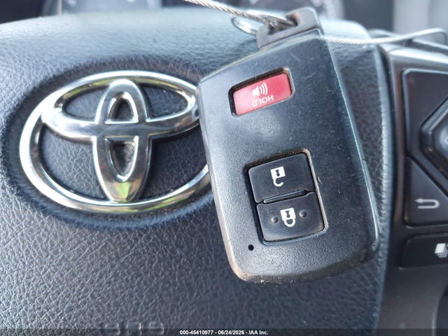 3TMCZ5AN4HM113811 Toyota Tacoma Trd Sport
