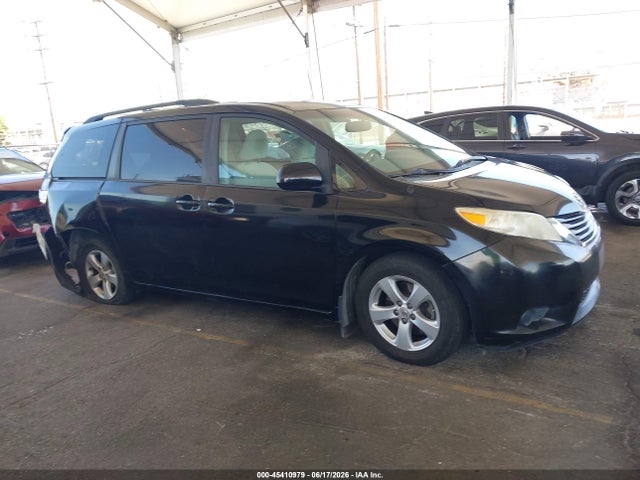 5TDKK3DC5ES451180 Toyota Sienna Le V6 8 Passenger