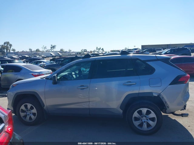 Toyota RAV4 LE 2019 2T3H1RFV7KW005427 Image 15