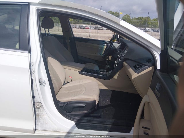 Продажа на аукционе авто 2018 Hyundai Sonata Sel, vin: 5NPE34AF8JH689555, номер лота: 45411028