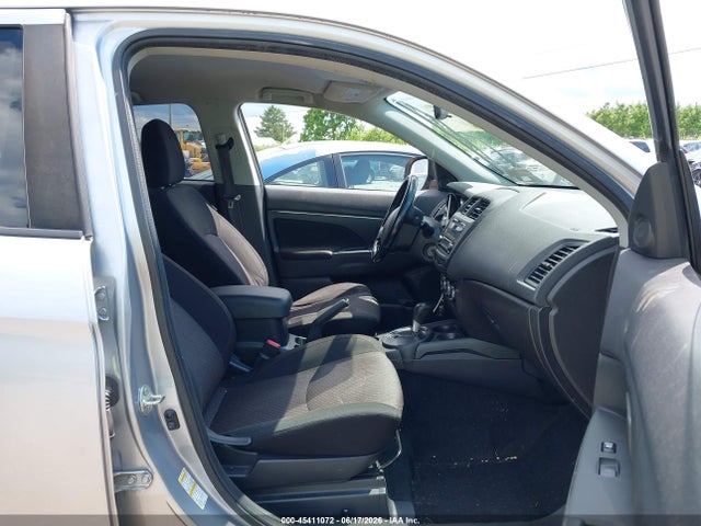 45411072 :رقم المزاد ، JA4AR3AU9HZ051463 vin ، 2017 Mitsubishi Outlander Sport 2.0 Le مزاد بيع