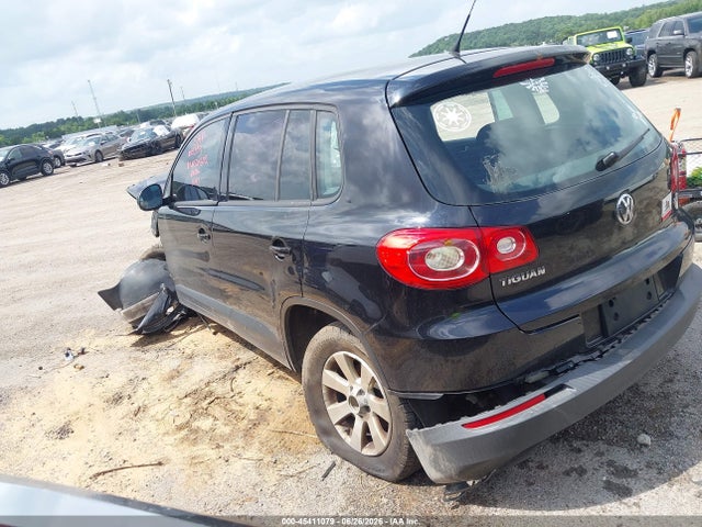 2010 Volkswagen Tiguan S მანქანა იყიდება აუქციონზე, vin: WVGAV7AXXAW524602, აუქციონის ნომერი: 45411079