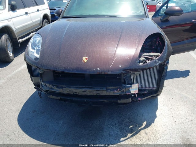 Porsche MACAN S 2018 WP1AB2A56JLB32750 Image 6