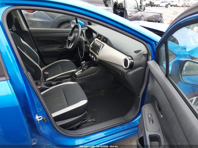 3N1CN8EV3LL870482 Nissan Versa Sv Xtronic Cvt