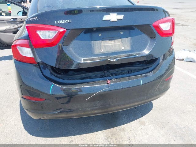 Chevrolet Cruze Ls Auto 2017 1G1BC5SM9H7114281 Image 6