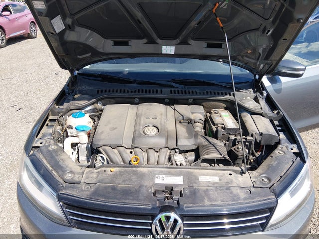 Продажа на аукционе авто 2013 Volkswagen Jetta 2.5l Se, vin: 3VWDX7AJXDM378999, номер лота: 45411134