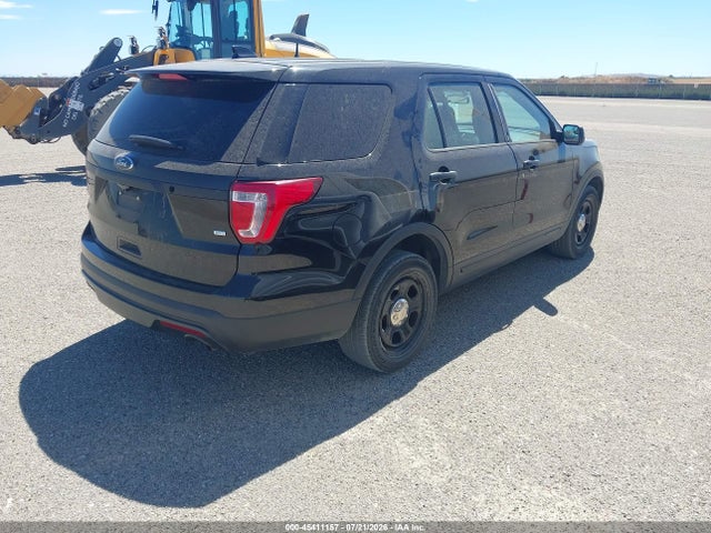 Ford Utility Police Interceptor 2017 1FM5K8AR2HGE14066 Image 4
