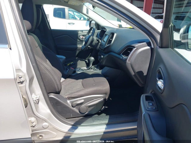 Jeep Cherokee Latitude 4x4 2019 1C4PJMCB8KD429950 Image 5