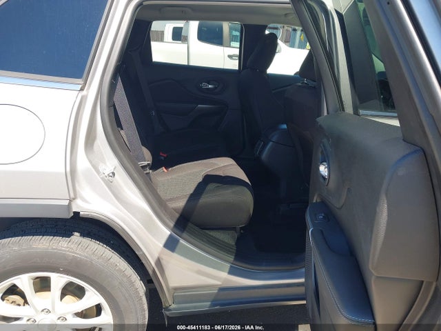 Jeep Cherokee Latitude 4x4 2019 1C4PJMCB8KD429950 Image 8