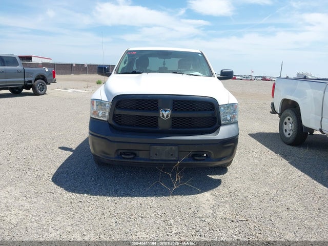 45411184 :رقم المزاد ، 1C6RR7FG9JS326211 vin ، 2018 Ram 1500 Tradesman  4x4 6'4 Box مزاد بيع