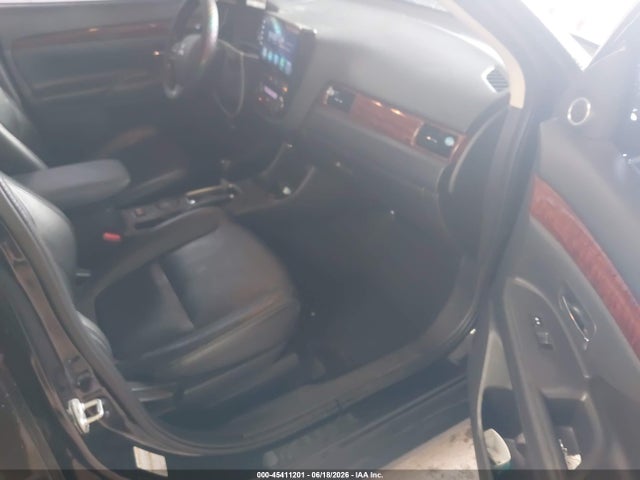 Продажа на аукционе авто 2014 Mitsubishi Outlander Se, vin: JA4AD3A32EZ014546, номер лота: 45411201