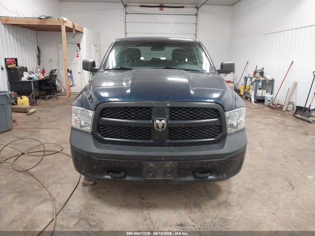 2019 Ram 1500 Classic Tradesman  4x4 5'7 Box მანქანა იყიდება აუქციონზე, vin: 1C6RR7KG0KS651496, აუქციონის ნომერი: 45411226