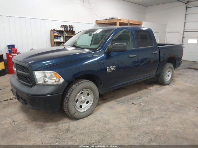 2019 Ram 1500 Classic Tradesman  4x4 5'7 Box მანქანა იყიდება აუქციონზე, vin: 1C6RR7KG0KS651496, აუქციონის ნომერი: 45411226