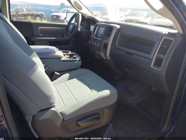 3C6JR6DG0HG764675 RAM 1500 Tradesman 4x2 8&#039; Box