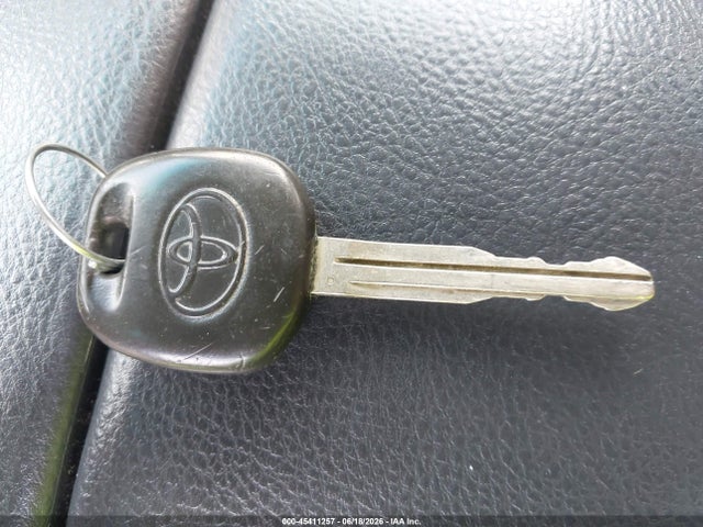 45411257 :رقم المزاد ، JTEBU14R640027510 vin ، 2004 Toyota 4runner Sr5 V6 مزاد بيع