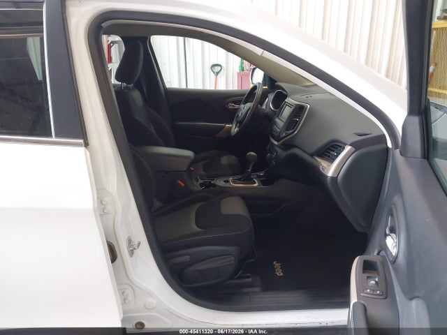 Jeep Cherokee Latitude 4x4 2018 1C4PJMCB7JD528564 Image 5