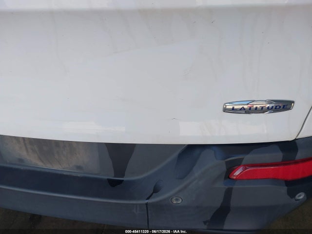 Jeep Cherokee Latitude 4x4 2018 1C4PJMCB7JD528564 Image 16