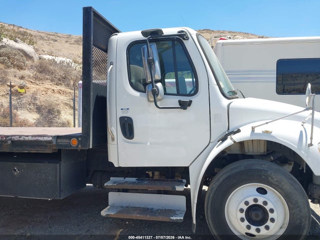 Aukcja sprzedaży 2015 Freightliner M2 106 Medium Duty, vin: 1FVACXDTXFHGR3413, numer aukcji: 45411327