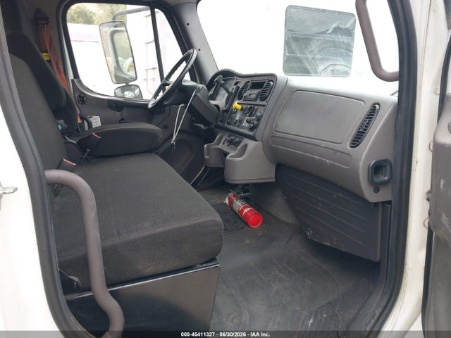 Aukcja sprzedaży 2015 Freightliner M2 106 Medium Duty, vin: 1FVACXDTXFHGR3413, numer aukcji: 45411327