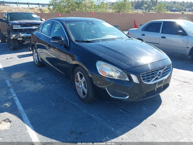 45411336 :رقم المزاد ، YV1612FHXD2207144 vin ، 2013 Volvo S60 T5 Platinum مزاد بيع