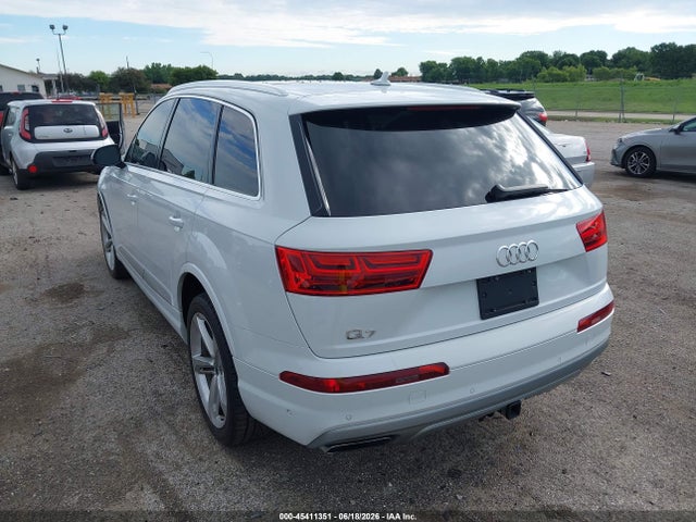 Продажа на аукционе авто 2019 Audi Q7 55 Premium, vin: WA1VAAF72KD024089, номер лота: 45411351