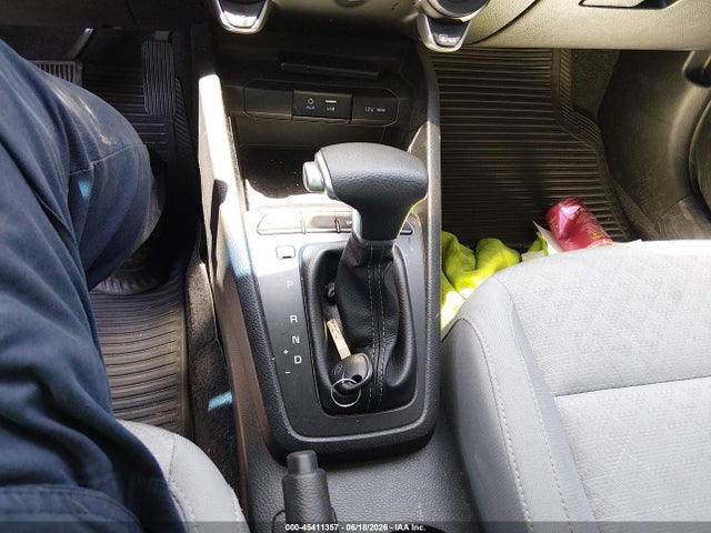 KIA RIO LX 2018 3KPA24AB8JE062292 Image 11