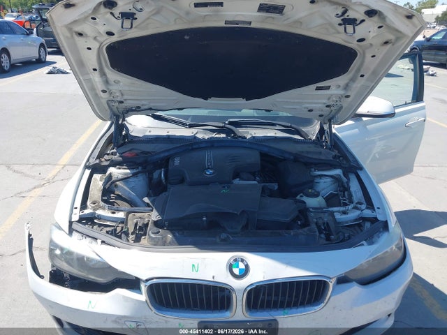 BMW 328I 2015 WBA3C1C54FP852463 Image 10