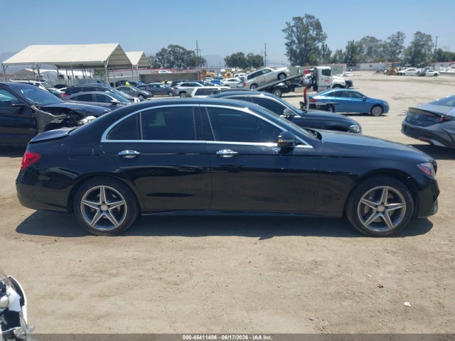 WDDZF4KB7HA112785 Mercedes-Benz E 300 4matic