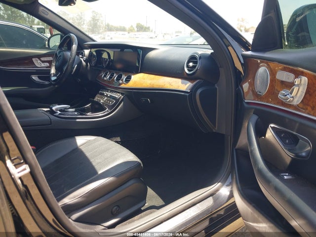 Aukcja sprzedaży 2017 Mercedes-benz E 300 4matic, vin: WDDZF4KB7HA112785, numer aukcji: 45411406