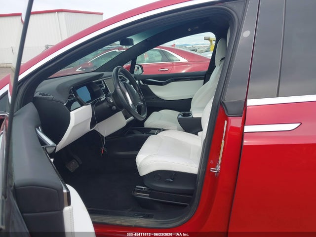 Tesla Model X 100d/75d/90d 2017 5YJXCBE21HF050270 Image 5