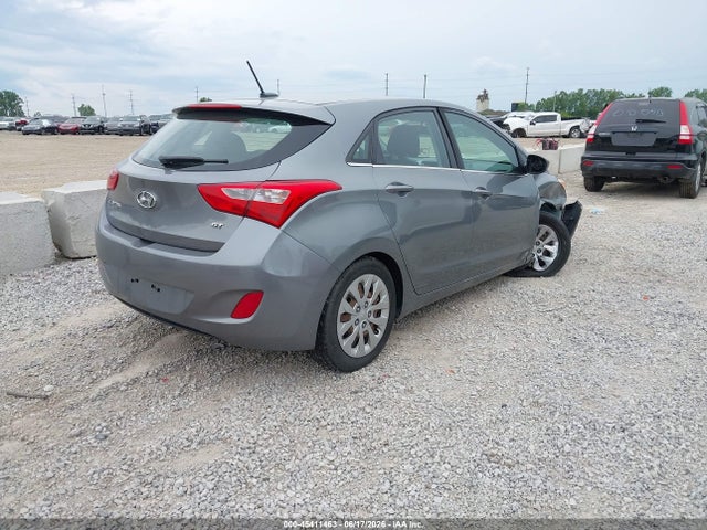 2017 Hyundai Elantra Gt მანქანა იყიდება აუქციონზე, vin: KMHD35LH8HU375691, აუქციონის ნომერი: 45411463
