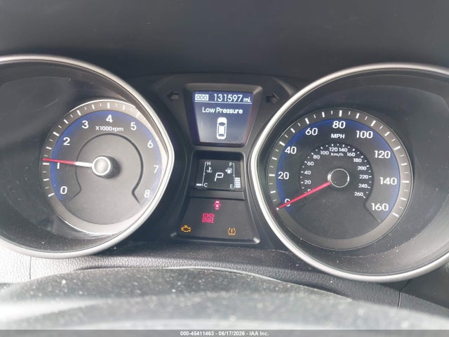 2017 Hyundai Elantra Gt მანქანა იყიდება აუქციონზე, vin: KMHD35LH8HU375691, აუქციონის ნომერი: 45411463