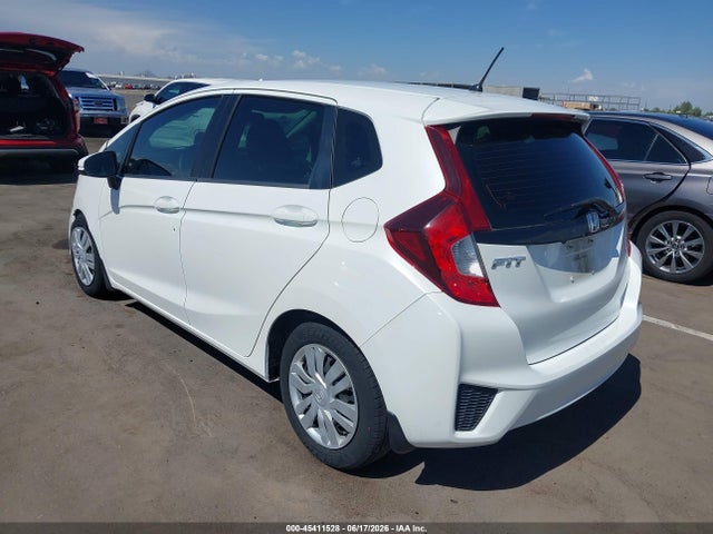 Honda FIT LX 2016 JHMGK5H52GX021583 Image 3