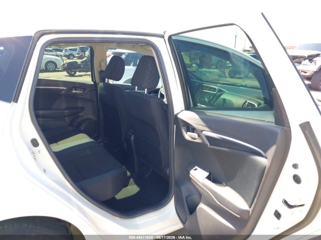 Honda FIT LX 2016 JHMGK5H52GX021583 Image 8