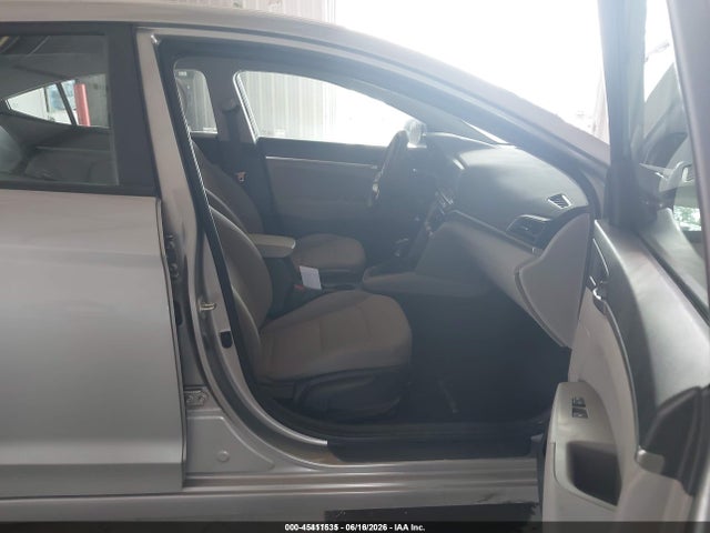 5NPD74LF0LH608886 Hyundai ELANTRA SE