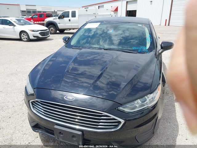 3FA6P0G75KR273940 Ford FUSION S