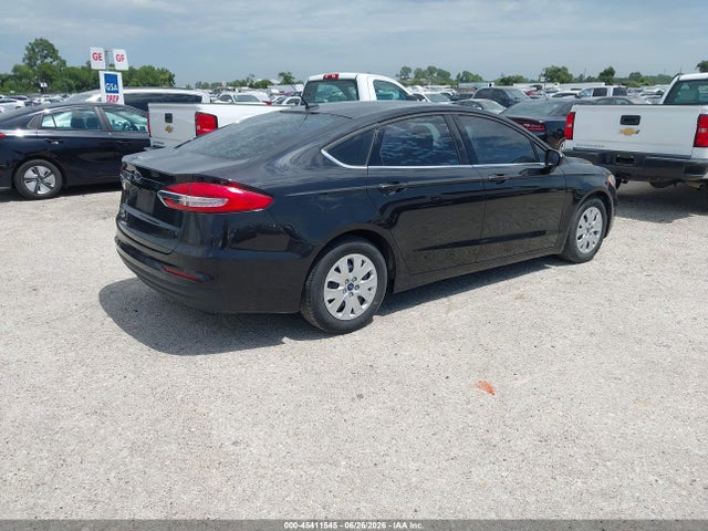3FA6P0G75KR273940 Ford FUSION S