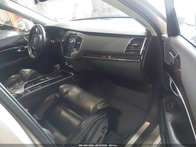 Продажа на аукционе авто 2017 Volvo Xc90 T6 Momentum, vin: YV4A22PKXH1147110, номер лота: 45411549