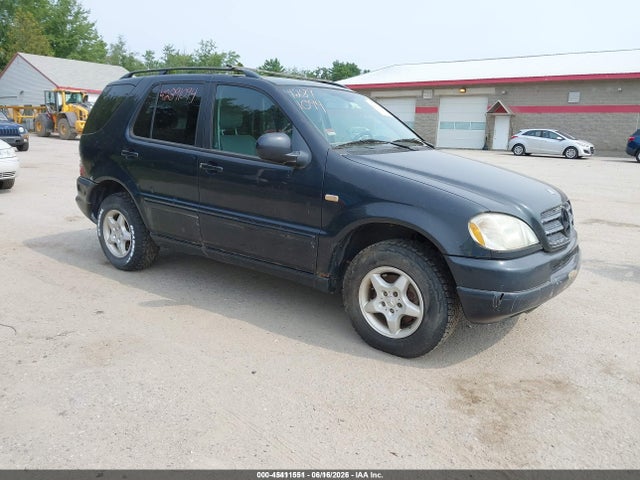 45411551 :رقم المزاد ، 4JGAB54E2YA199149 vin ، 2000 Mercedes-benz Ml 320 مزاد بيع
