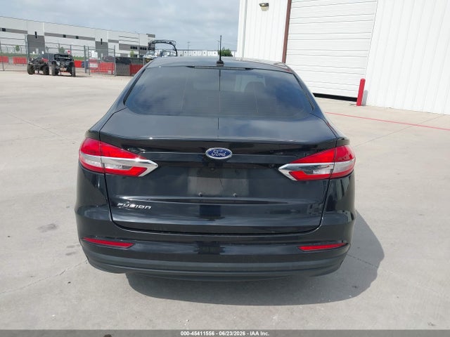 Ford FUSION S 2019 3FA6P0G79KR273939 Image 16