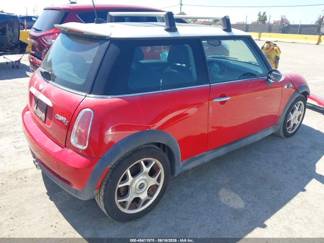 2006 Mini Cooper S მანქანა იყიდება აუქციონზე, vin: WMWRE33596TN27637, აუქციონის ნომერი: 45411570