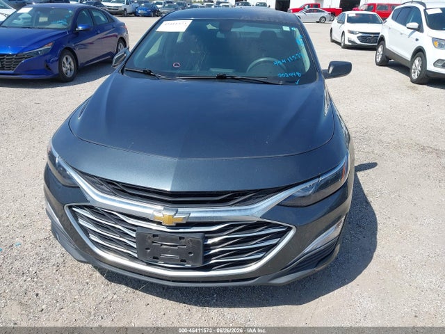 1G1ZC5STXMF002448 Chevrolet Malibu Fwd 1fl