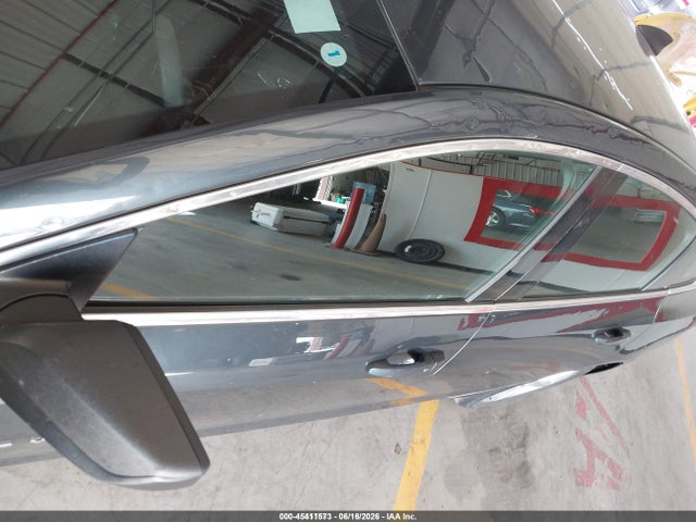 1G1ZC5STXMF002448 Chevrolet Malibu Fwd 1fl