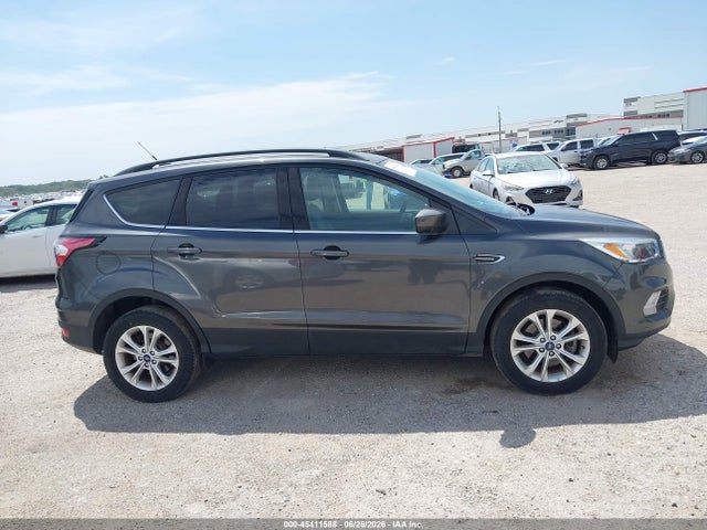1FMCU9GD8JUD08537 Ford ESCAPE SE