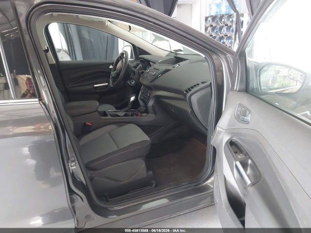1FMCU9GD8JUD08537 Ford ESCAPE SE