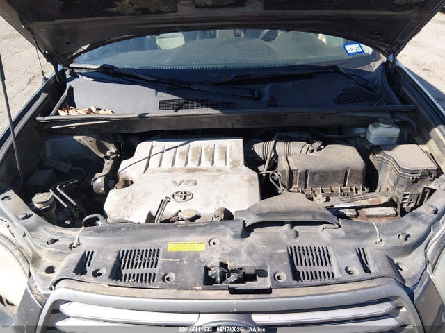 2010 Toyota Highlander Base V6 მანქანა იყიდება აუქციონზე, vin: 5TDZK3EH5AS016484, აუქციონის ნომერი: 45411593