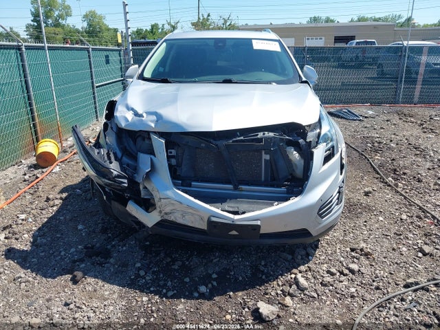 Auction sale of the 2017 Cadillac Xt5 Luxury, vin: 1GYKNDRS2HZ238696, lot number: 45411624