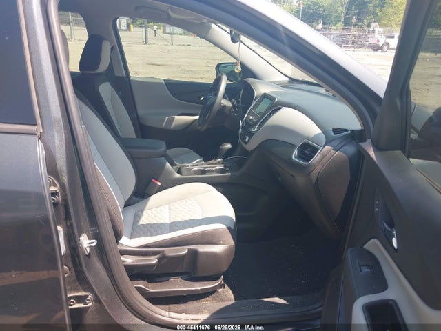 Chevrolet EQUINOX LS 2019 2GNAXSEV5K6300361 Image 5